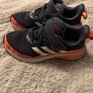 Adidas Kids Sneakers in Navy and Coral